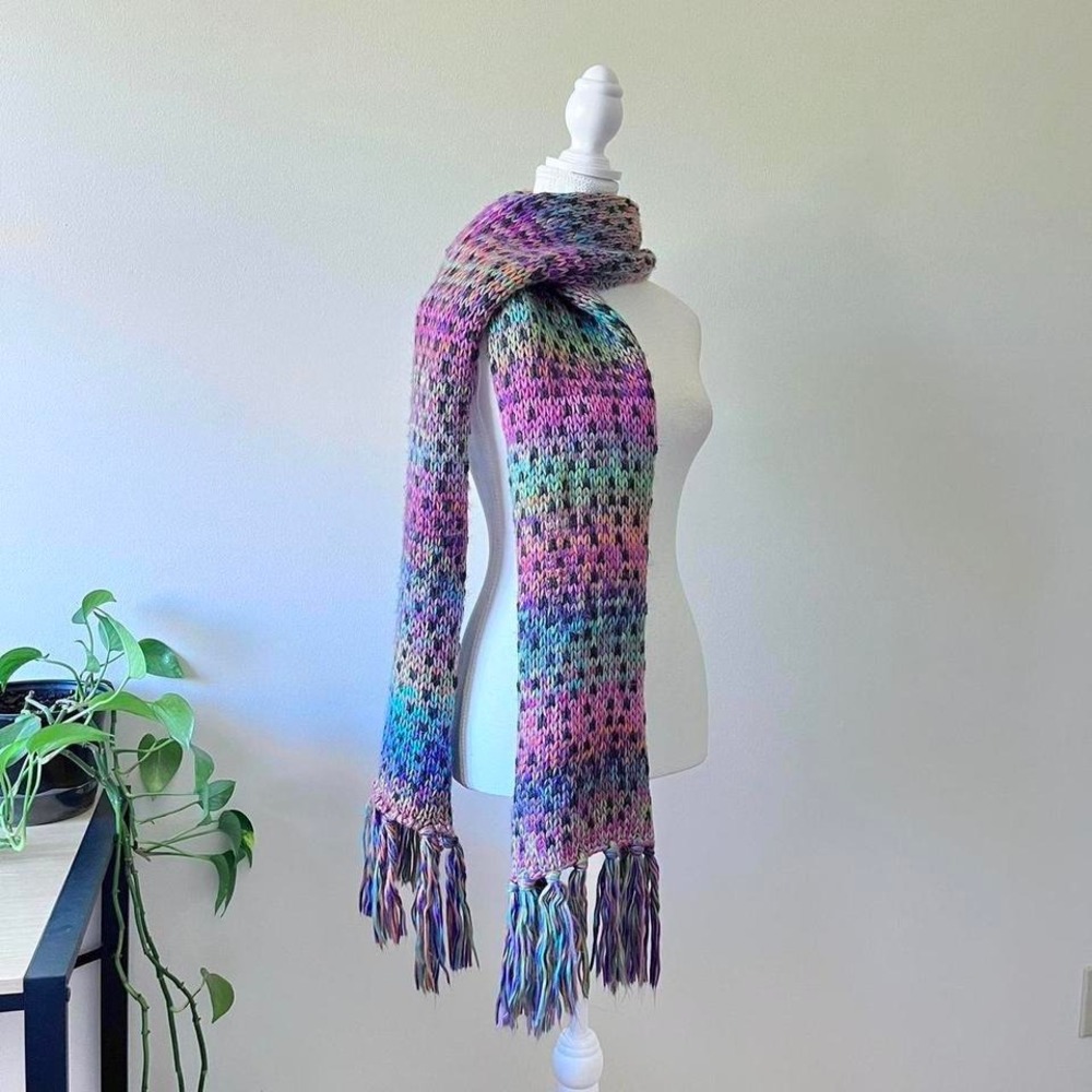 CHUNKY COLOURFUL SCARF